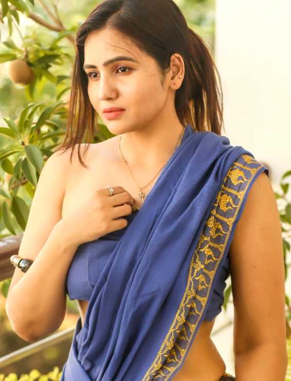 কাজের মাসি পানু স্টোরি