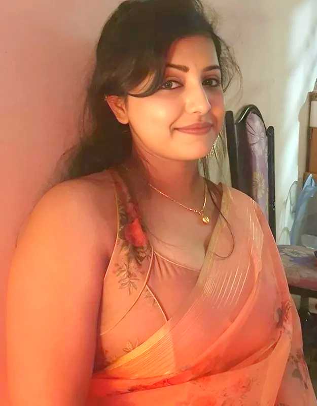 কাজের মেয়ের সেক্স গল্প